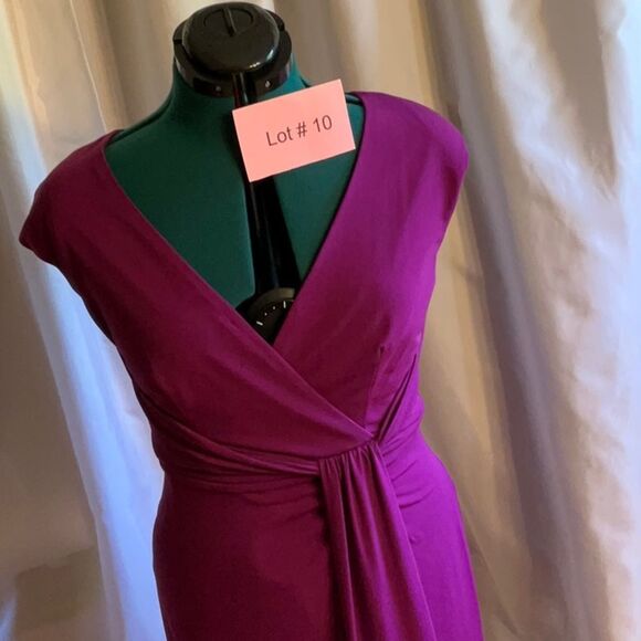 CONNECTED APPARELsize 6 dress in plum purple with front pleat - Picture 3 of 11